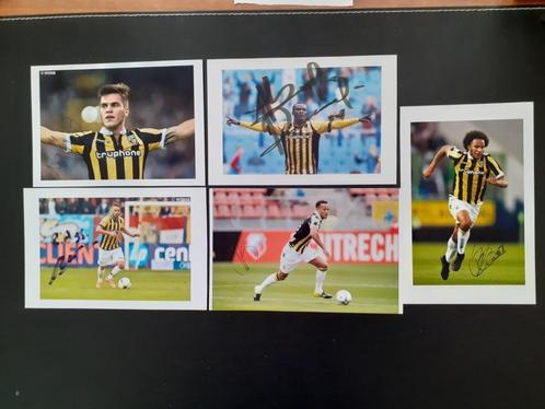 14 getekende foto's van Vitesse, Verzamelen, Sportartikelen en Voetbal, Zo goed als nieuw, Spelerskaart, Vitesse, Ophalen of Verzenden