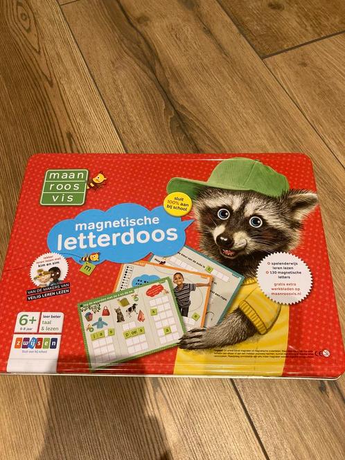 Magnetische letterdoos  spelend leren NIEUW blik is deuk, Kinderen en Baby's, Speelgoed | Educatief en Creatief, Zo goed als nieuw