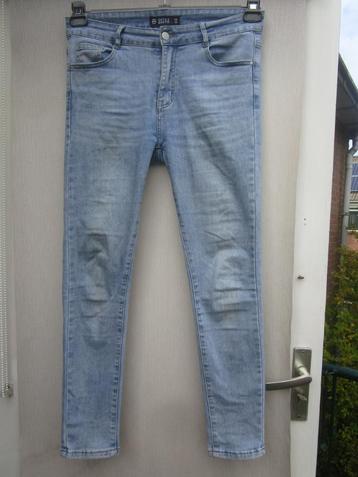 Spijkerbroek GUTS & GUSTO mt 40  beschikbaar voor biedingen