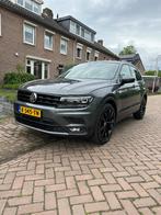 Volkswagen Tiguan 1.4 TSI 110KW DSG 4Motion 2018 Grijs, Auto's, Automaat, USB, 4 cilinders, 2000 kg