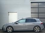 Volkswagen Golf 8 1.5 eTSI 3X R-line|PANO|Navi|Camera|Sfeerv, Automaat, 12 maanden, 4 cilinders, Parkeercamera