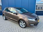 Volkswagen Polo 1.2 Life 2013 Bruin 5-Drs |Airco|Cruis|Clima, Voorwielaandrijving, Stof, Zwart, Bruin