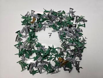 # Soldaatjes - Leger Soldaat Poppetjes zakje 7 beschikbaar voor biedingen