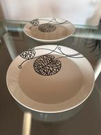 Iittala Bottna Marimekko Dinerborden (2), Keramiek, Ophalen of Verzenden, Zo goed als nieuw, Bord(en)