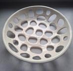 Beige ronde sierschaal, schaal van Nomad, Porselein of Keramiek, Schaal, Rond, Ophalen of Verzenden