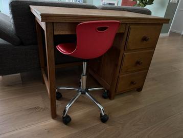 Kinderbureau massief eiken beschikbaar voor biedingen