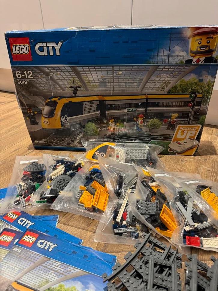 Lego City Trein 60197 - Compleet in Zakjes, Kinderen en Baby's, Speelgoed | Duplo en Lego, Zo goed als nieuw, Lego, Complete set