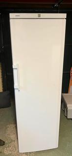 Liebherr vrieskast 8 lades a++ no frost, Witgoed en Apparatuur, Vriezers en Diepvrieskisten, 160 cm of meer, Zo goed als nieuw