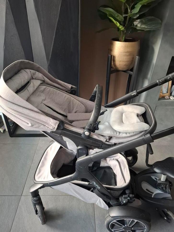 Nuna kinderwagen, Kinderen en Baby's, Kinderwagens en Combinaties, Gebruikt, Kinderwagen, Overige merken, Verstelbare duwstang