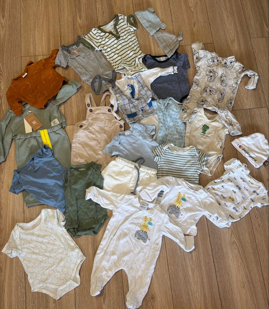 Babykleding Bundel 0-3 maanden, Ophalen of Verzenden, Zo goed als nieuw, Maat 56