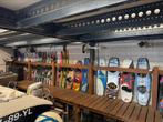 Partij waterski's en wakeboards, Ophalen, Waterski's