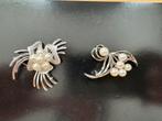 Twee zilveren broches met parels, Ophalen of Verzenden, Zo goed als nieuw, Zilver