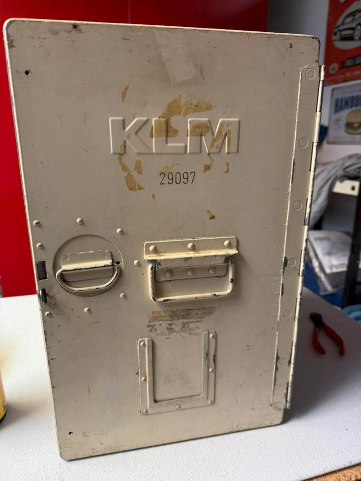 KLM galley catering box aluminum, Huis en Inrichting, Kasten | Lockerkasten, Gebruikt, Ophalen of Verzenden