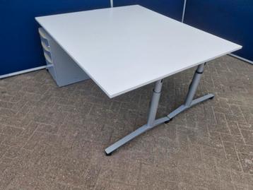 40x Steelcase bureau nieuwe bladen ( ook kasten ed te koop - afbeelding 7