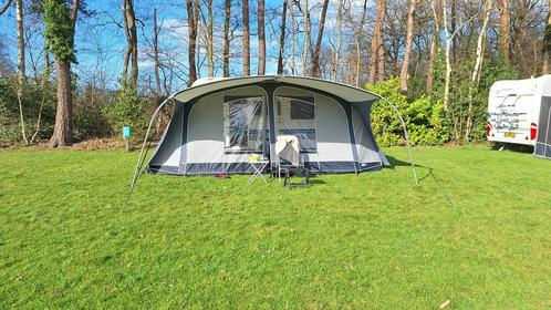 Hobby Excellent 400 SF + Unico Bologna voortent en luifel., Caravans en Kamperen, Caravans, Particulier, tot en met 4, 750 - 1000 kg