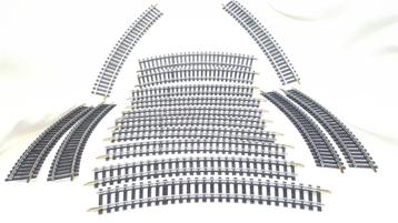 Jouef H0 870 gebogen rails R= 385 16 stuks beschikbaar voor biedingen