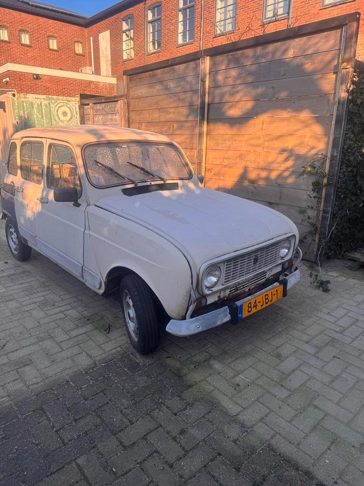 Renault 4 1.1 GTL 1984 Beige oldtimer, Auto's, Renault, Particulier, Benzine, Hatchback, Handgeschakeld, Geïmporteerd, Beige, Beige