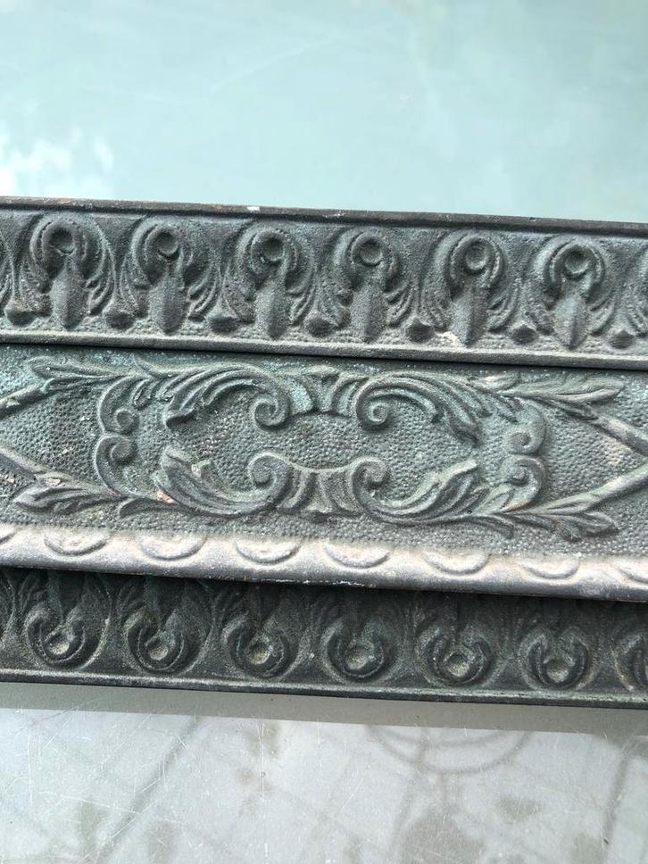 Vintage brievenbus plaat met klep brons, Antiek en Kunst, Antiek | Gereedschap en Instrumenten, Ophalen of Verzenden