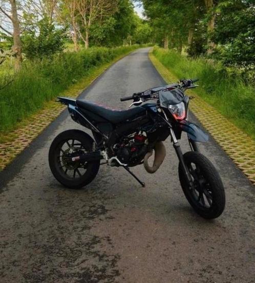 DERBI SENDA DRD XTREME 2015, Fietsen en Brommers, Brommers | Derbi, Zo goed als nieuw, Ophalen
