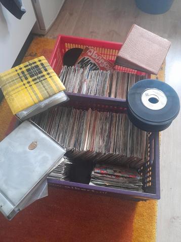 Grote partij Singles - Diverse Genres beschikbaar voor biedingen