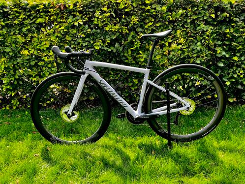 Tarmac SL6 sport - maat 44 - carbon racefiets, Fietsen en Brommers, Fietsen | Racefietsen, Zo goed als nieuw, Overige merken, Meer dan 20 versnellingen