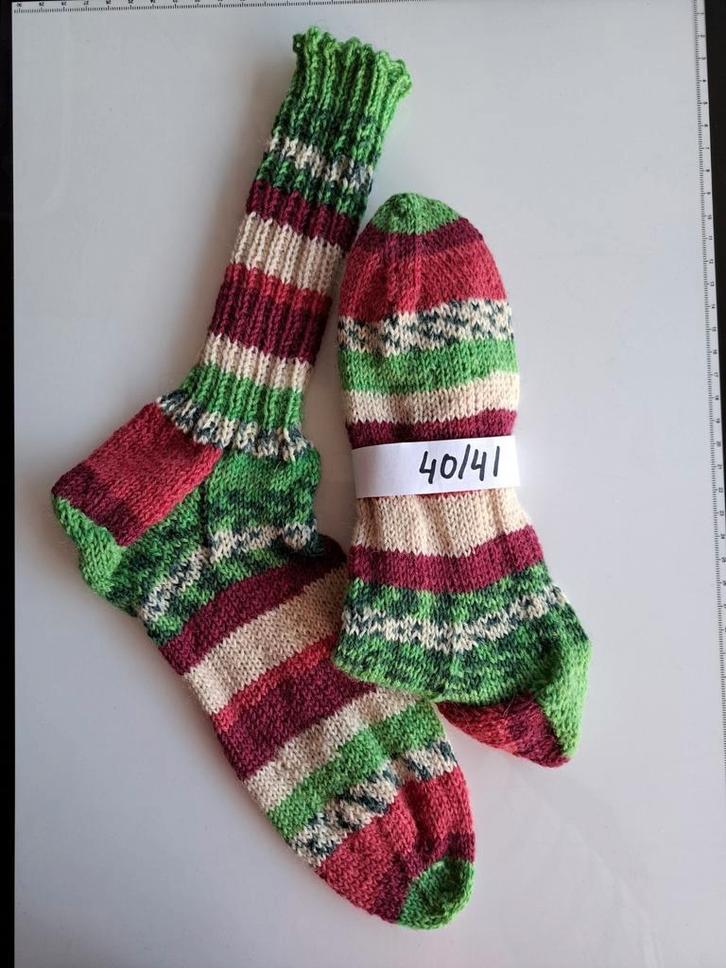 Mooie handgebreide warme wollen dames sokken, maat 40/41, Kleding | Dames, Sokken en Kousen, Nieuw, Sokken en Kniesokken, Maat 39 t/m 42