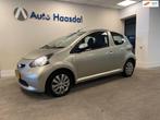 Toyota Aygo 1.0-12V|CALVIN KLEIN|ALLE OPTIES!|2E EIGENAAR, Voorwielaandrijving, Gebruikt, Zwart, Bruin