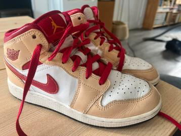 Nike Jordan Sneakers Maat 36 beschikbaar voor biedingen
