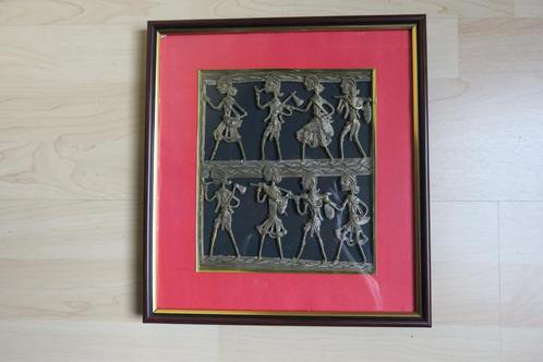 Bijzondere bronzen figuren in een lijst, Antiek en Kunst, Antiek | Koper en Brons, Brons, Verzenden