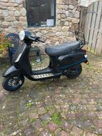 Scooter voor de handige harry, Fietsen en Brommers, Snorfietsen en Snorscooters, Ophalen of Verzenden, Zo goed als nieuw, Benzine