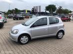 Toyota Yaris 1.3-16V VVT-i 5DRS AIRCO EL PAK TRH, Voorwielaandrijving, 1299 cc, Gebruikt, Zwart