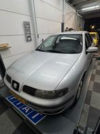Seat Leon 1.6 16V 77KW 2002 Grijs, Voorwielaandrijving, Zwart, 4 cilinders, Leon