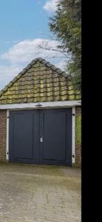 Massieve garagedeuren jaren dertig huis., Tuin en Terras, Ophalen, Gebruikt, Hout, Schuur