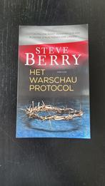 Steve Berry - Het Warschau-protocol, Steve Berry, Ophalen of Verzenden, Zo goed als nieuw, Nederland