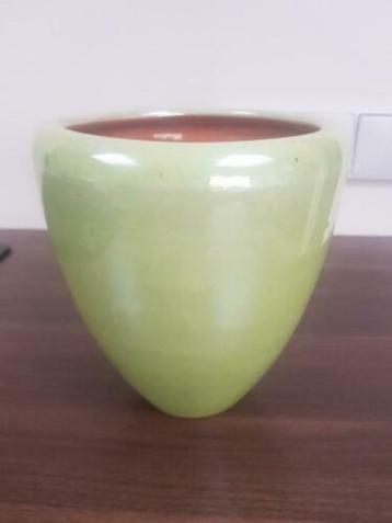 mooie geglazuurde bloempot, hoogte 16 cmt beschikbaar voor biedingen