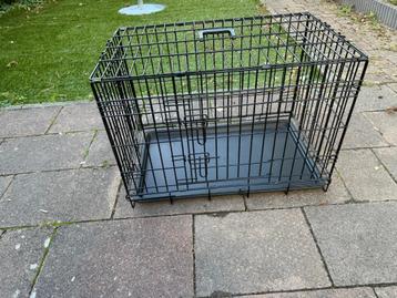 Honden bench merk Adori beschikbaar voor biedingen