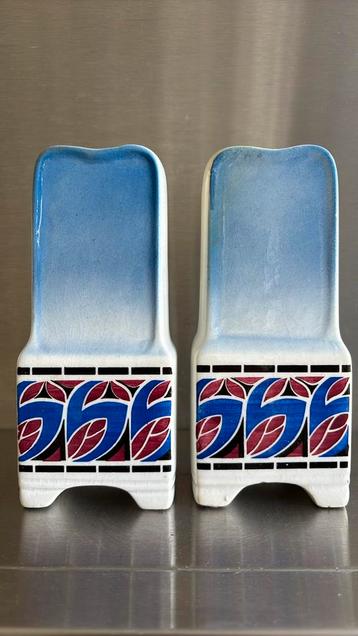 Art deco vaasjes spritzdecor beschikbaar voor biedingen