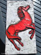 Ruscha Wandtegel Fat Lava Paard, Antiek en Kunst, Antiek | Wandborden en Tegels, Ophalen of Verzenden