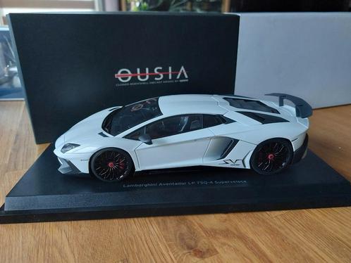 Kyosho Ousia Lamborghini Aventador LP 750 4  Wit, Hobby en Vrije tijd, Modelauto's | 1:18, Zo goed als nieuw, Auto, Kyosho, Ophalen of Verzenden