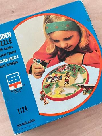 Vintage Houten Roodkapje Puzzel beschikbaar voor biedingen