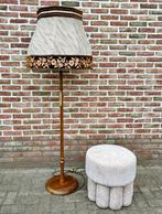 Vintage staande lamp met Bloemmotief, Huis en Inrichting, Lampen | Vloerlampen, Ophalen, Gebruikt, Hout, 150 tot 200 cm