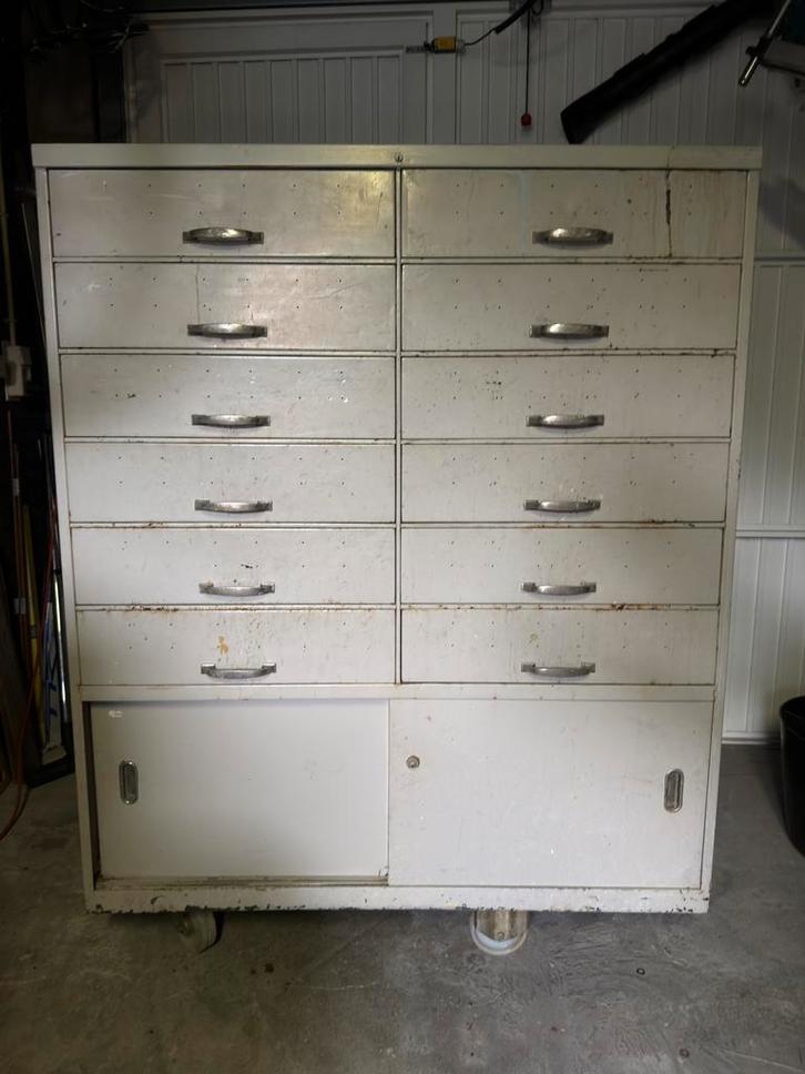 Zware metalen ladekast gereedschapschapskast werkplaats, Doe-het-zelf en Verbouw, Overige Doe-het-zelf en Verbouw, Gebruikt, Ophalen