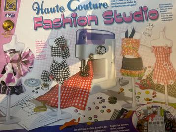 Fashion Studio kinderen beschikbaar voor biedingen