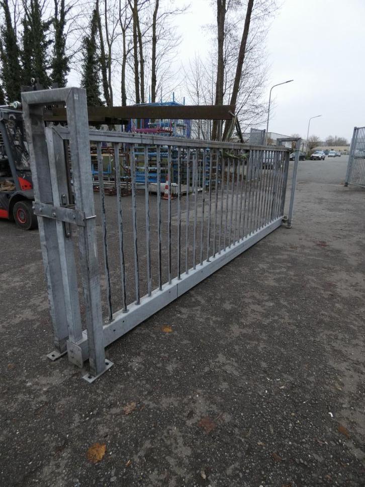 Schuifpoort met looppoort, Tuin en Terras, Tuinhekken en Hekwerk, Gebruikt, Spijlenhekwerk, IJzer, Met poort, Ophalen