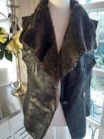 Chique Zwart-Bruin bodywarmer Marc Cain, teddy, 36/nr.2/S, Kleding | Dames, Bodywarmers, Ophalen of Verzenden, Zo goed als nieuw