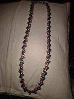 Unieke Ketting van hoefnagels met rode kralen, Ophalen of Verzenden, Gebruikt, Roze, Overige materialen