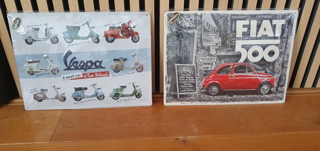 retro vespa en fiat 500 wandbord metaal nieuw in verpakking!, Ophalen of Verzenden, Nieuw, Reclamebord