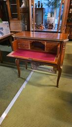 Antiek Louis XVI bureau/ladekast, Antiek en Kunst, Ophalen