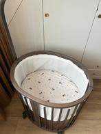 Beddengoed: hoeslakens voor Stokke Sleepi Mini wieg/ledikant, Jongetje of Meisje, Ophalen of Verzenden, Zo goed als nieuw, Wit