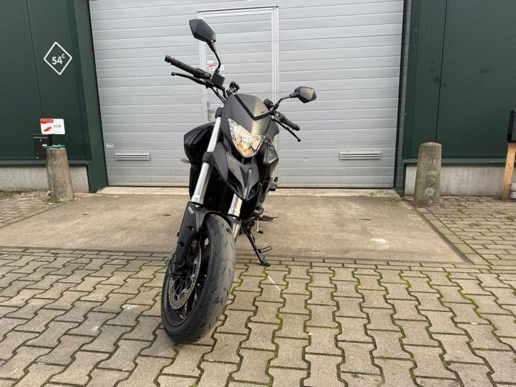 Ducati Hypermotard 821 | Termignoni | ABS | DTC | 16.329 km, Motoren, Motoren | Ducati, Bedrijf, Super Sport, meer dan 35 kW, 2 cilinders